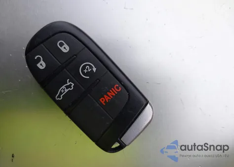 2016 Chrysler 300 Anniversary Edition from USA, damaged, VIN 2C3CCAAGXGH220360